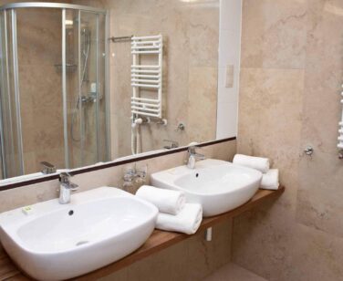 __azienka_apt_hj__1_